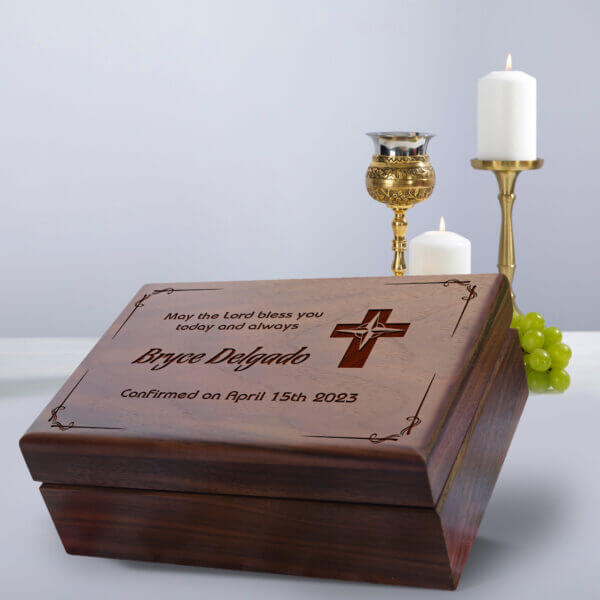https://www.asperadesign.store/wp-content/uploads/2023/03/1.-Wood-Box-Personalized-The-Perfect-1st-Communion-Gifts-Aspera-Design-600x600.jpg